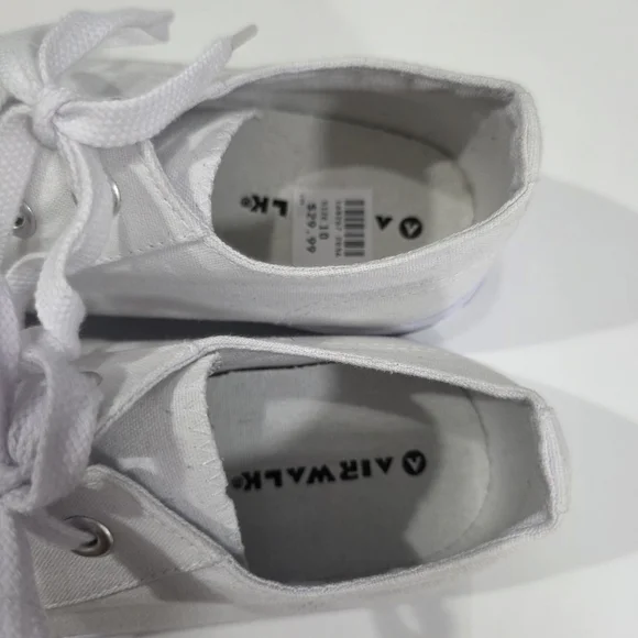 Classic White Canvas Low-Top Sneakers - Picture 8 of 10